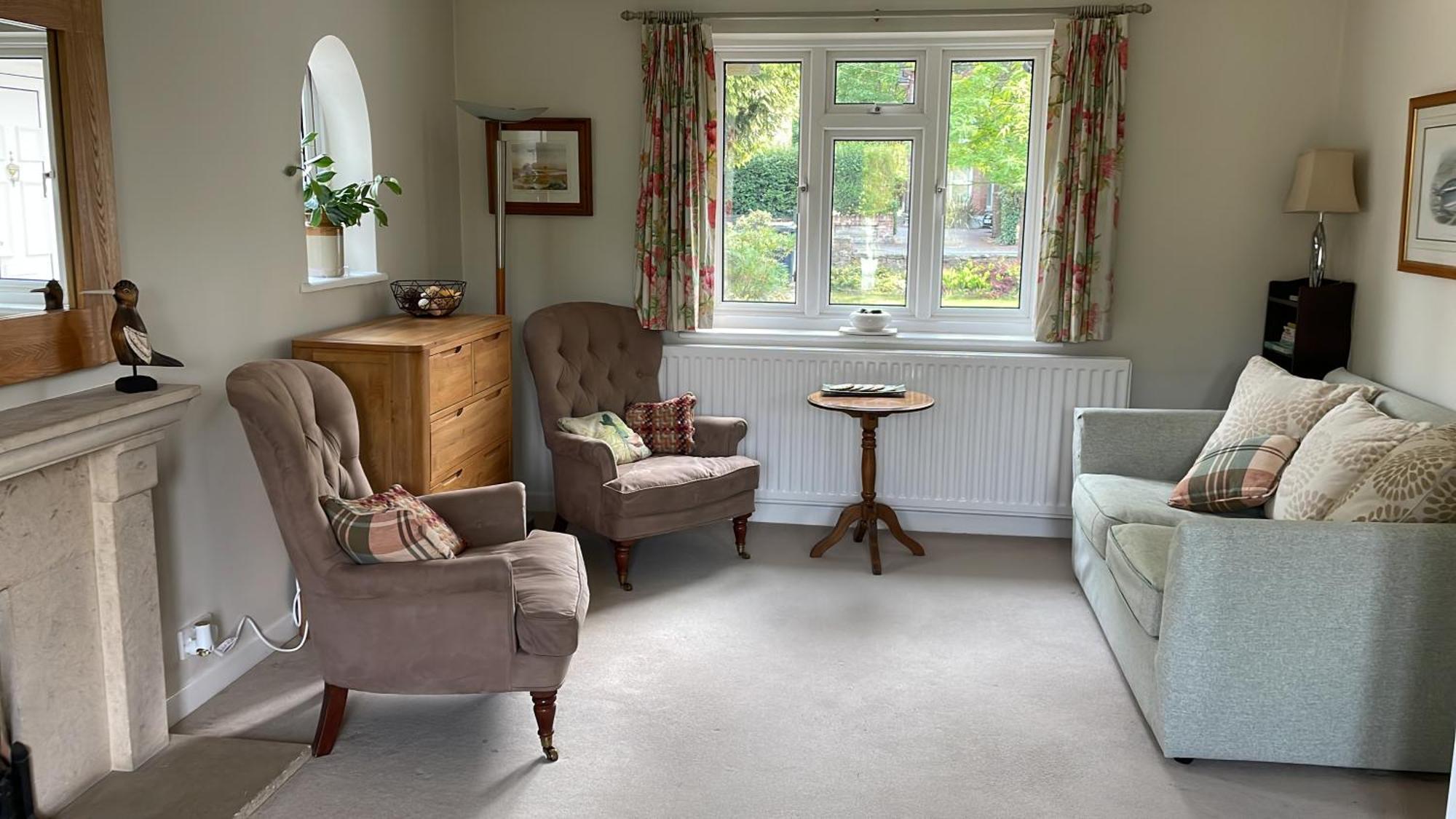 Charming Bournemouth House With Beautiful Spacious Gardens, 5 Min Drive To Beaches, Free Parking For 2-3 Cars Exteriör bild
