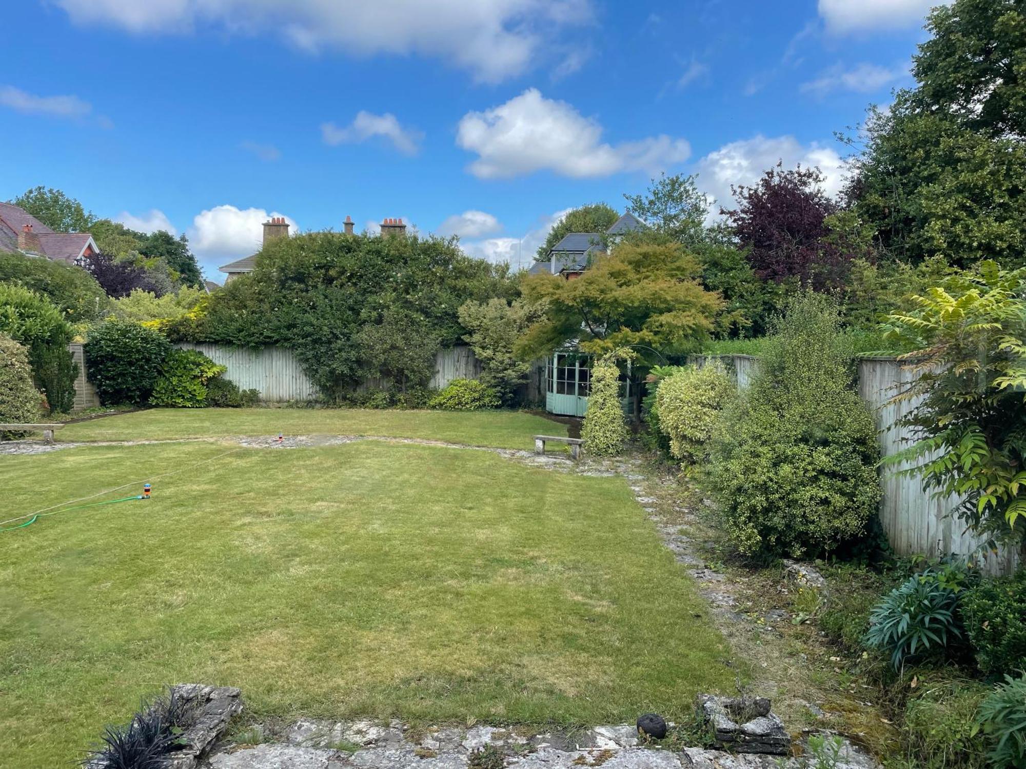 Charming Bournemouth House With Beautiful Spacious Gardens, 5 Min Drive To Beaches, Free Parking For 2-3 Cars Exteriör bild